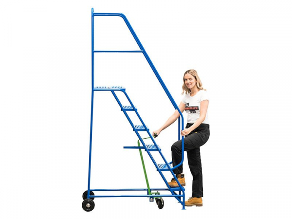 warehouse ladder 00003